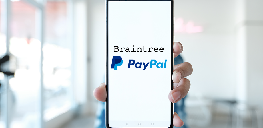 Braintree is like a world-class air traffic controller for your eCommerce store. With its ability to handle multiple payment types, seamless integration, clear pricing, and great support, it's definitely a strong contender in the payment gateway arena.